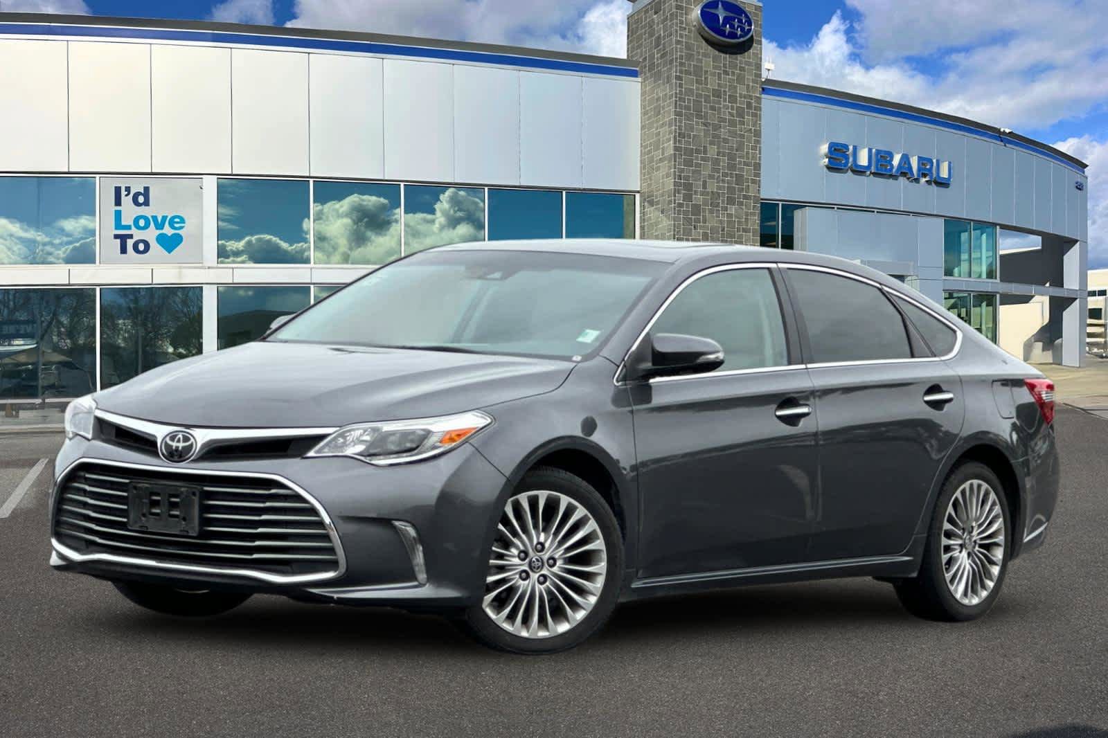 Used 2018 Toyota Avalon Limited w/ Carpet Mat Package