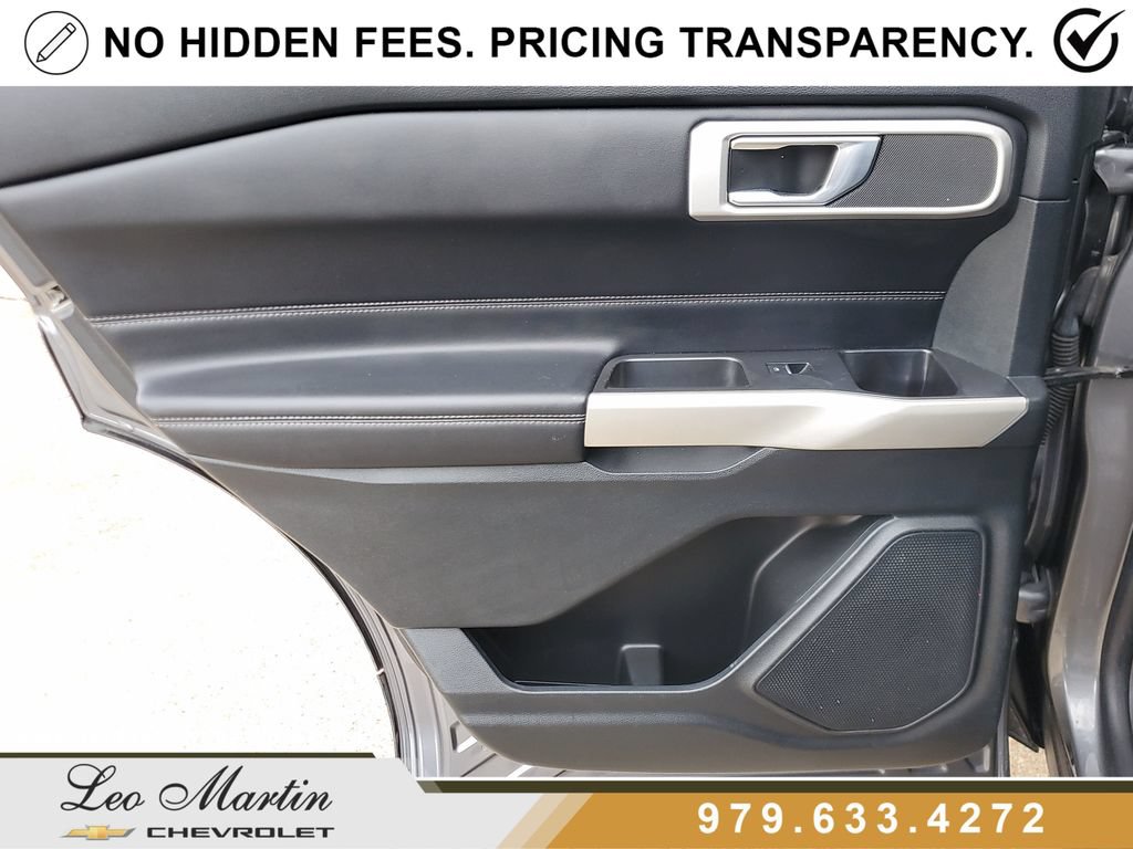 Used 2022 Ford Explorer XLT RWD image 14