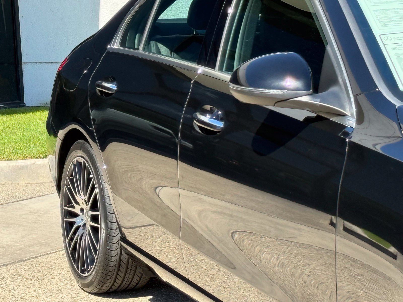 Used 2025 Mercedes-Benz C 300 Sedan image 9