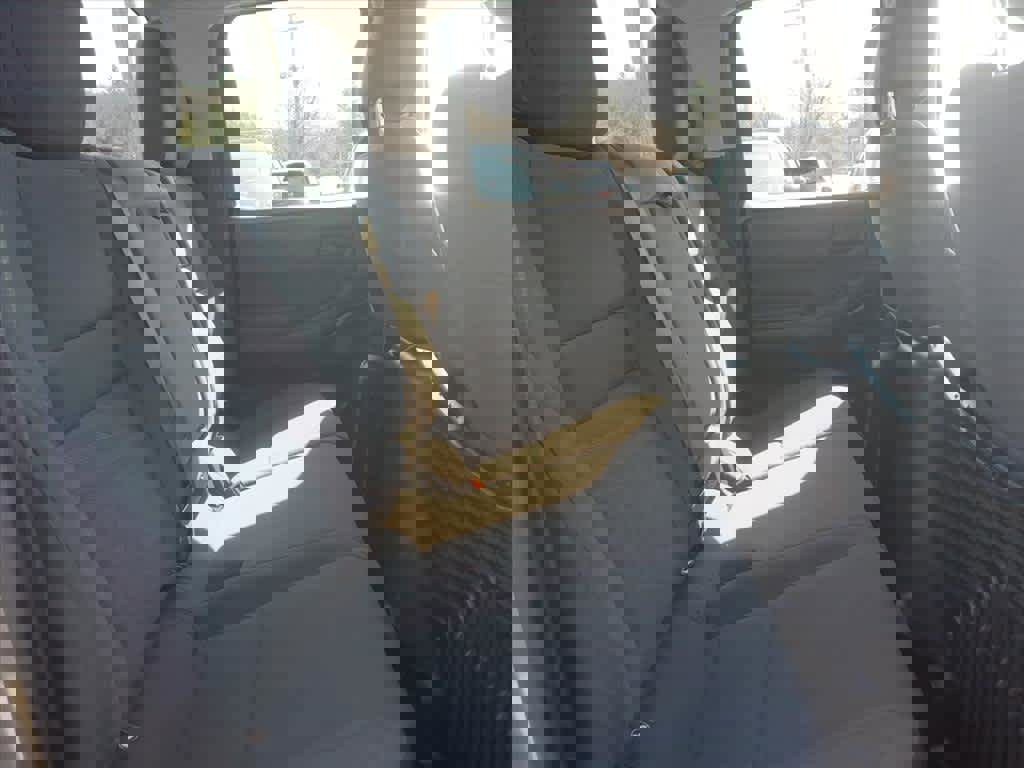 Used 2022 Nissan Frontier S w/ Technology Package image 20