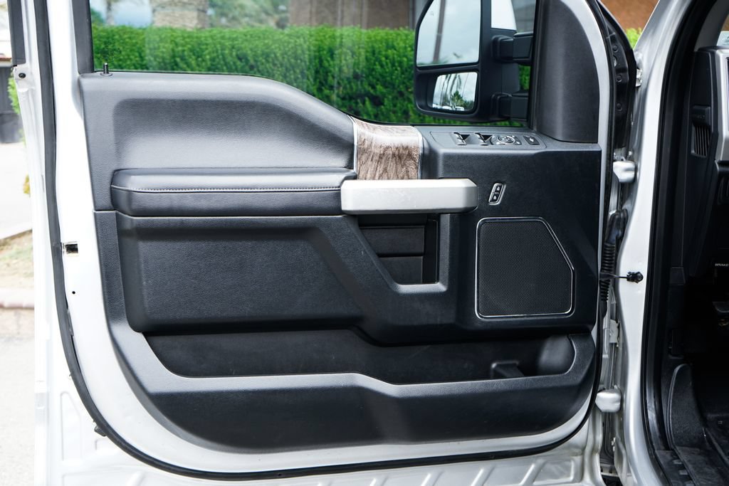 Used 2018 Ford F250 Lariat AWD/4WD image 14
