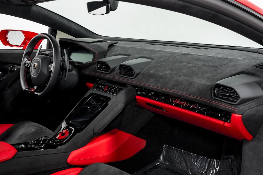 Used 2023 Lamborghini Huracan Tecnica RWD image 34