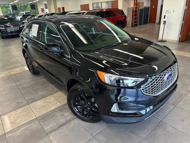 Used 2024 Ford Edge SEL w/ Convenience Package AWD/4WD image 11