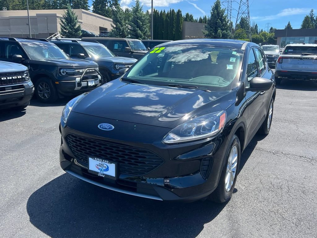 Certified 2022 Ford Escape S AWD/4WD image 4