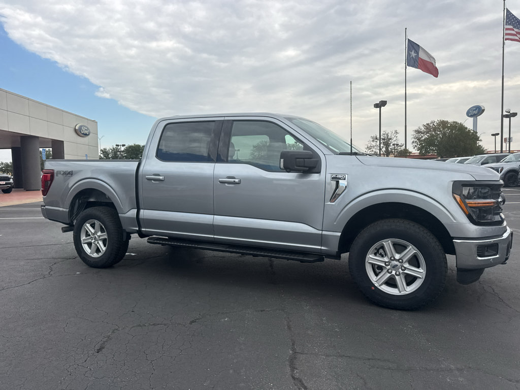 New 2026 Ford F150 XLT w/ Equipment Group 302A MID AWD/4WD image 4