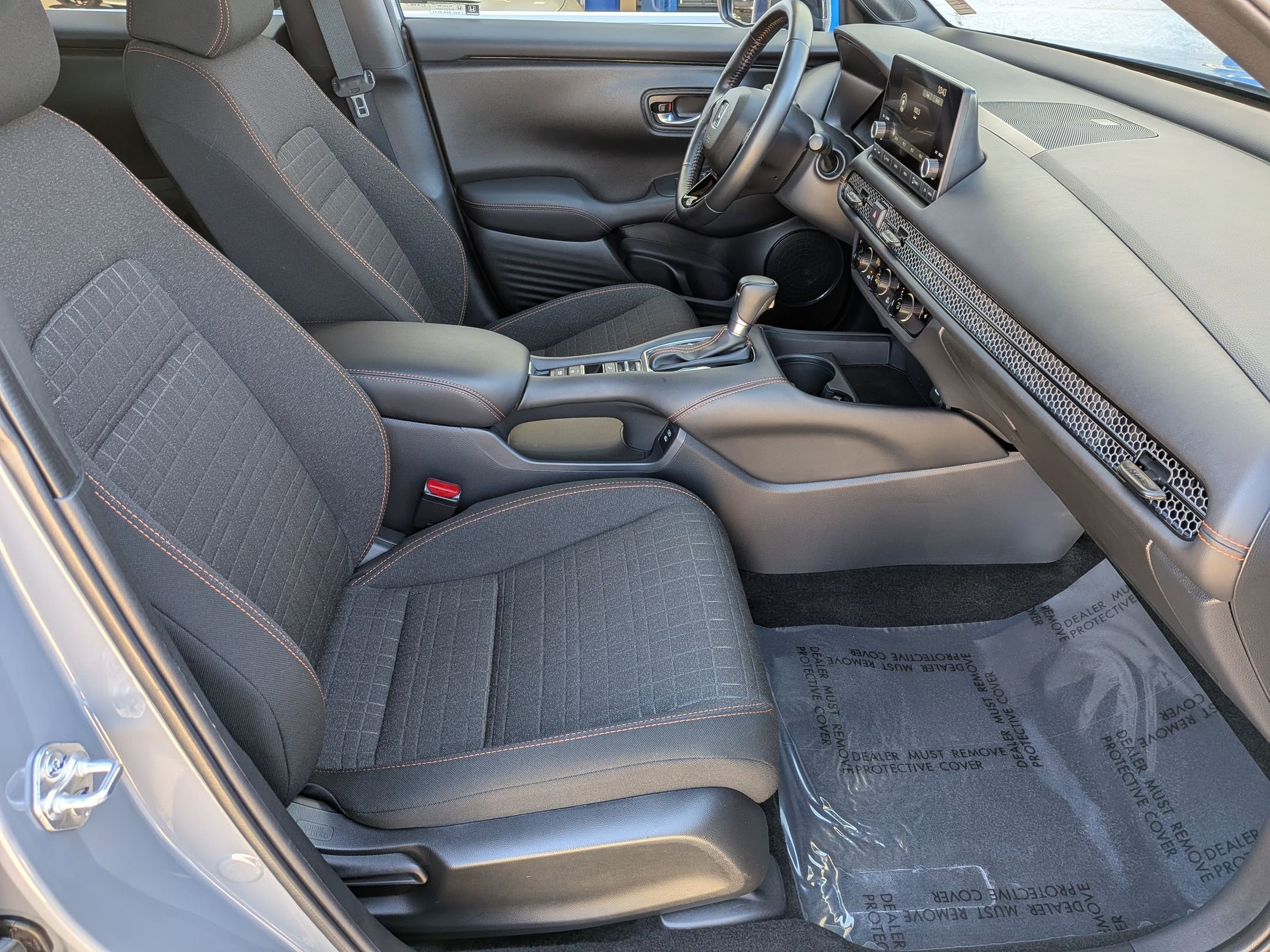 Certified 2025 Honda HR-V Sport image 30