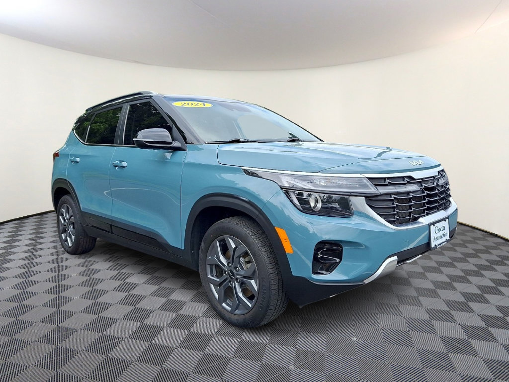 Used 2024 Kia Seltos S AWD/4WD image 1