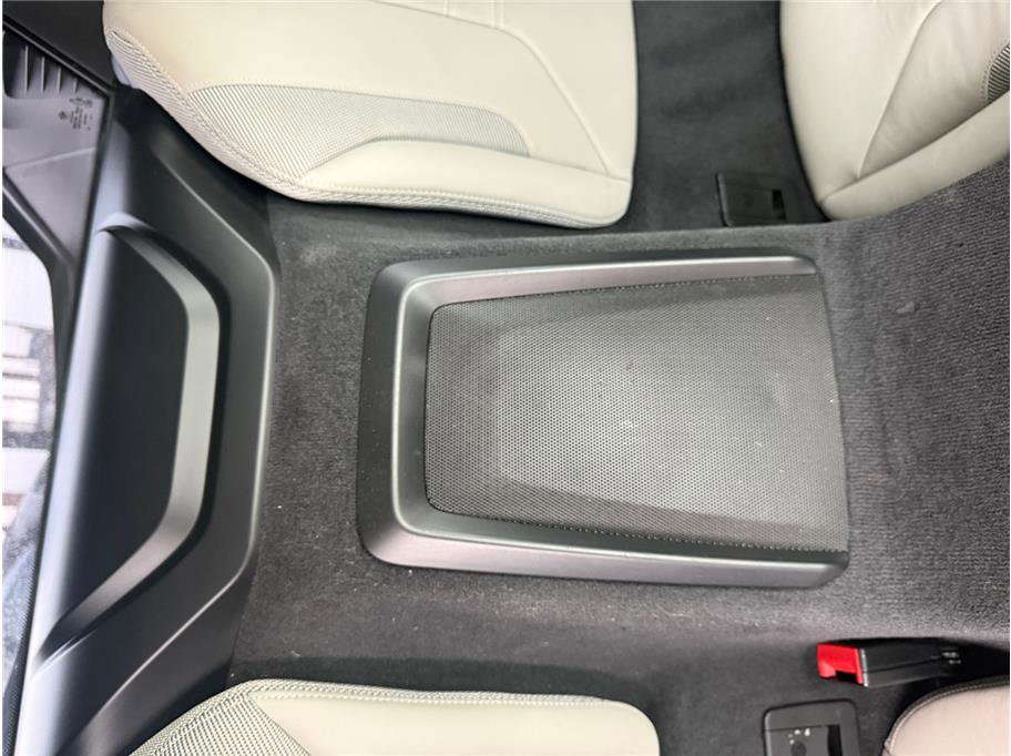 Used 2016 BMW i8 image 38