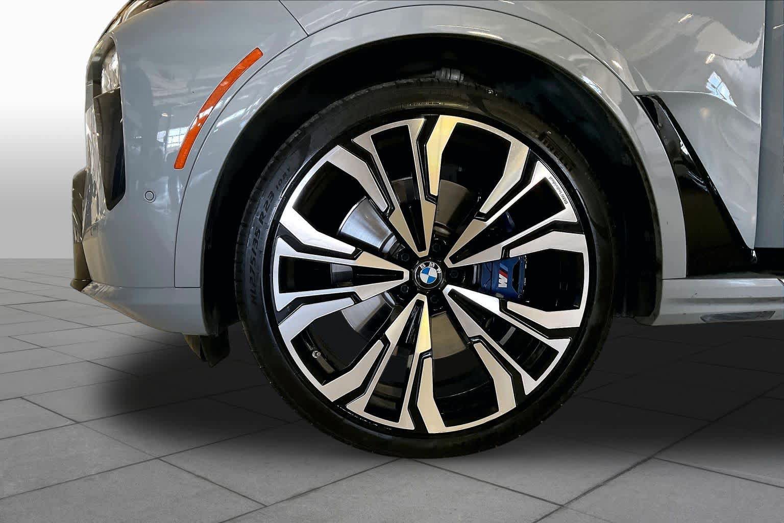 Certified 2024 BMW X7 xDrive40i w/ Executive Package AWD/4WD image 10