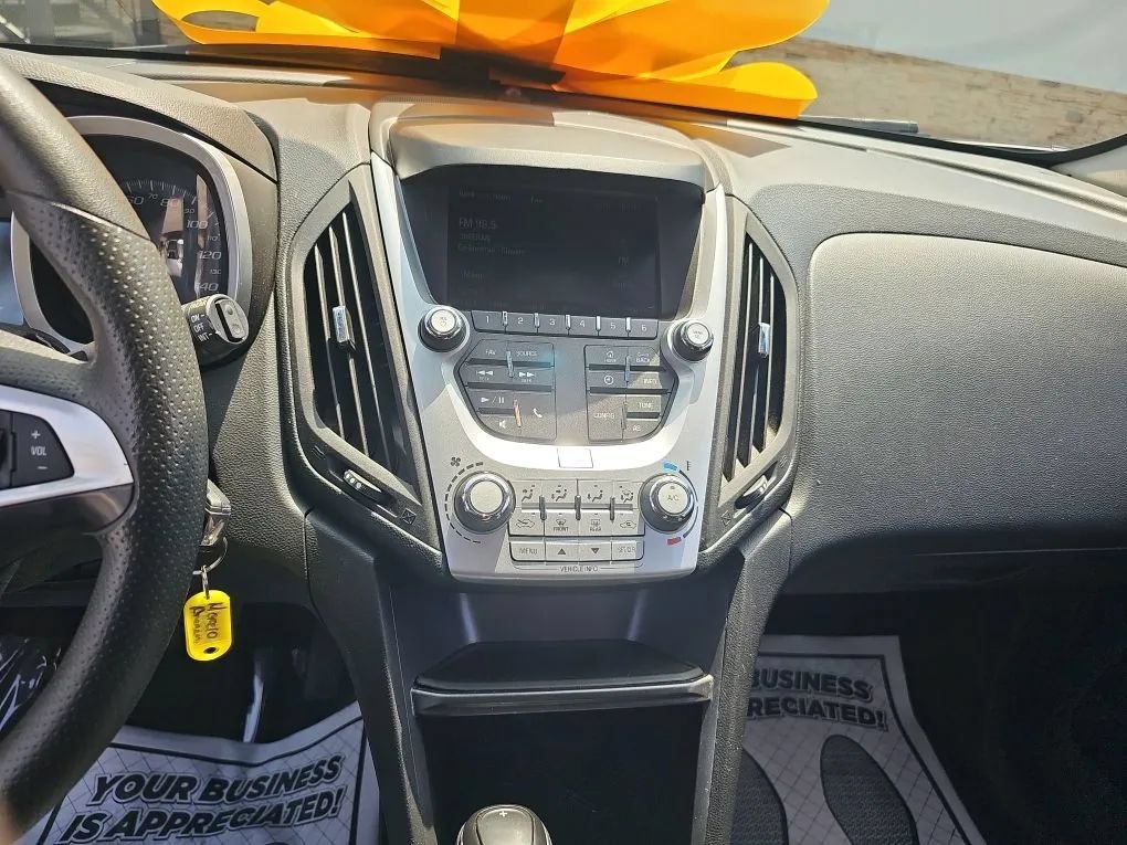 Used 2016 Chevrolet Equinox LT FWD image 16