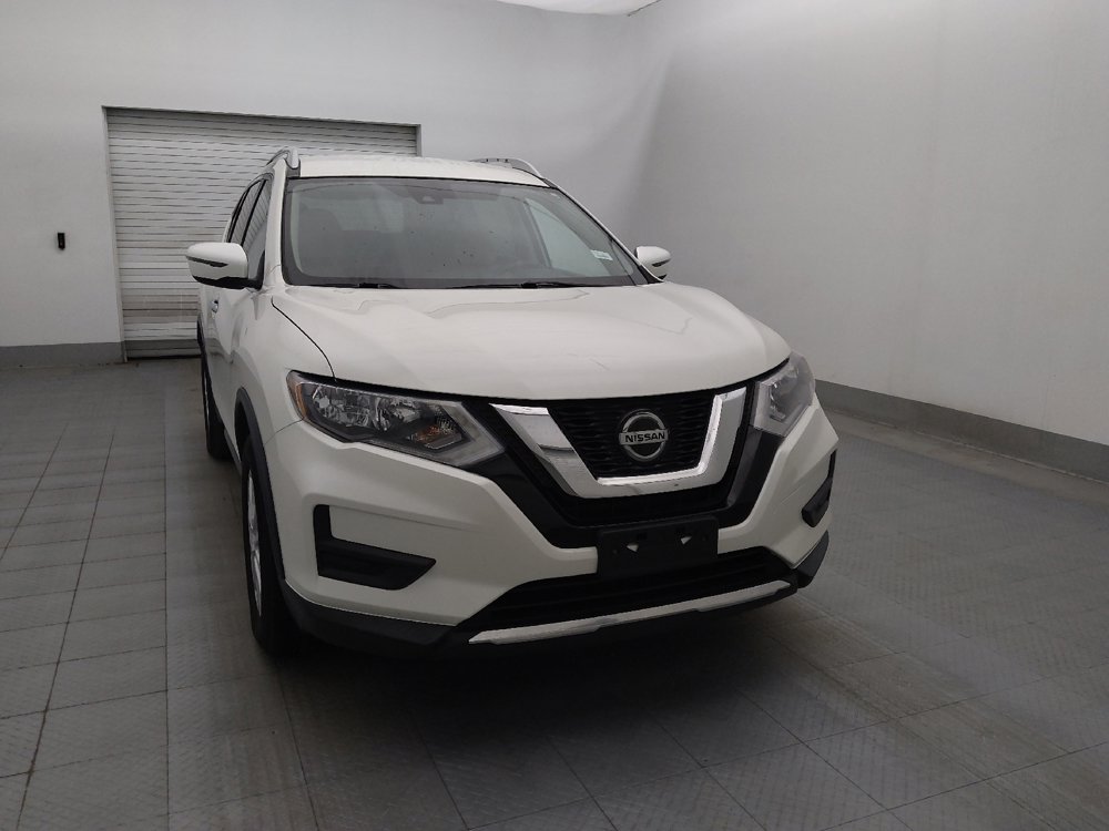 Used 2019 Nissan Rogue SV image 14