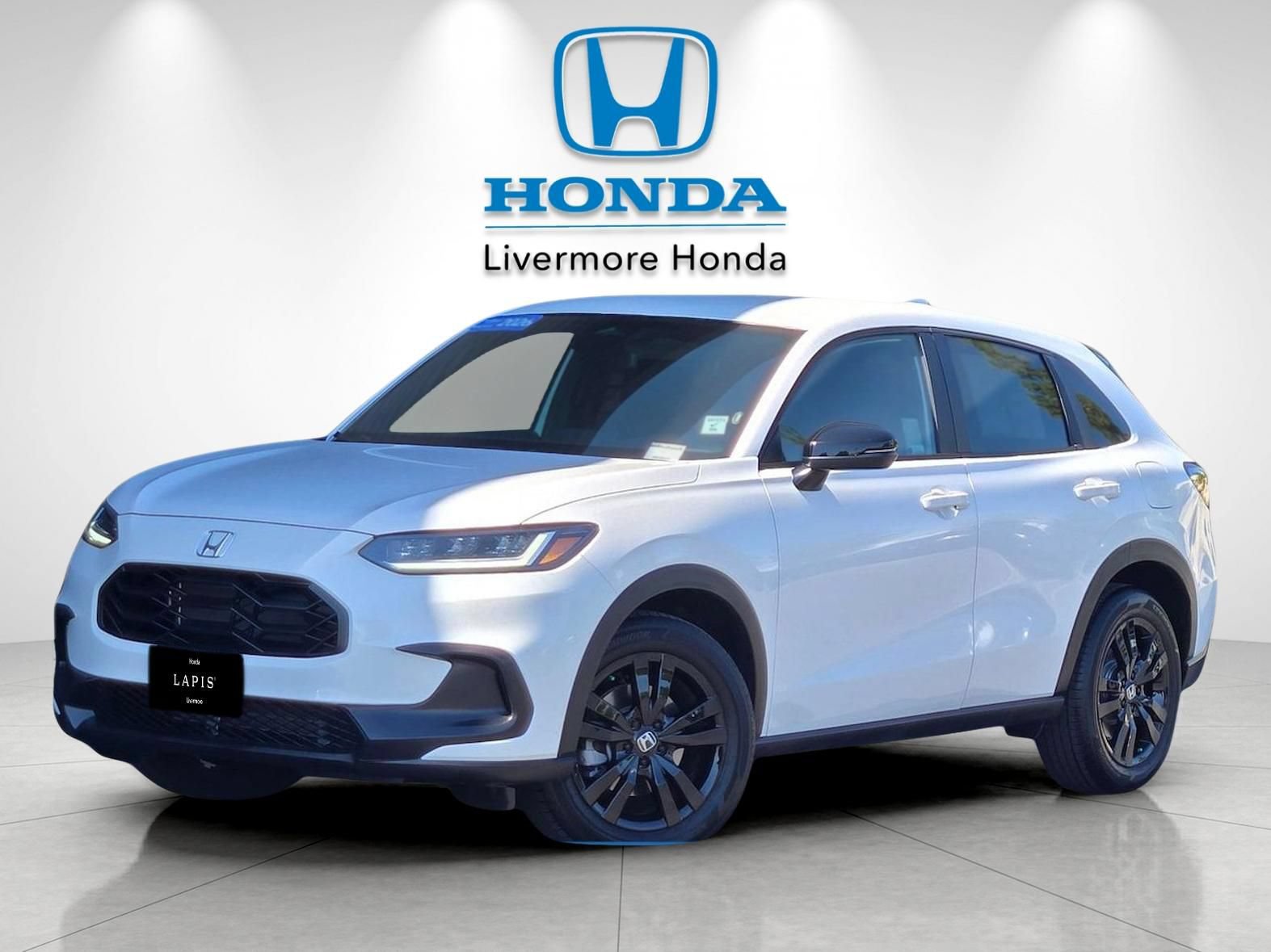 Used 2026 Honda HR-V Sport image 2