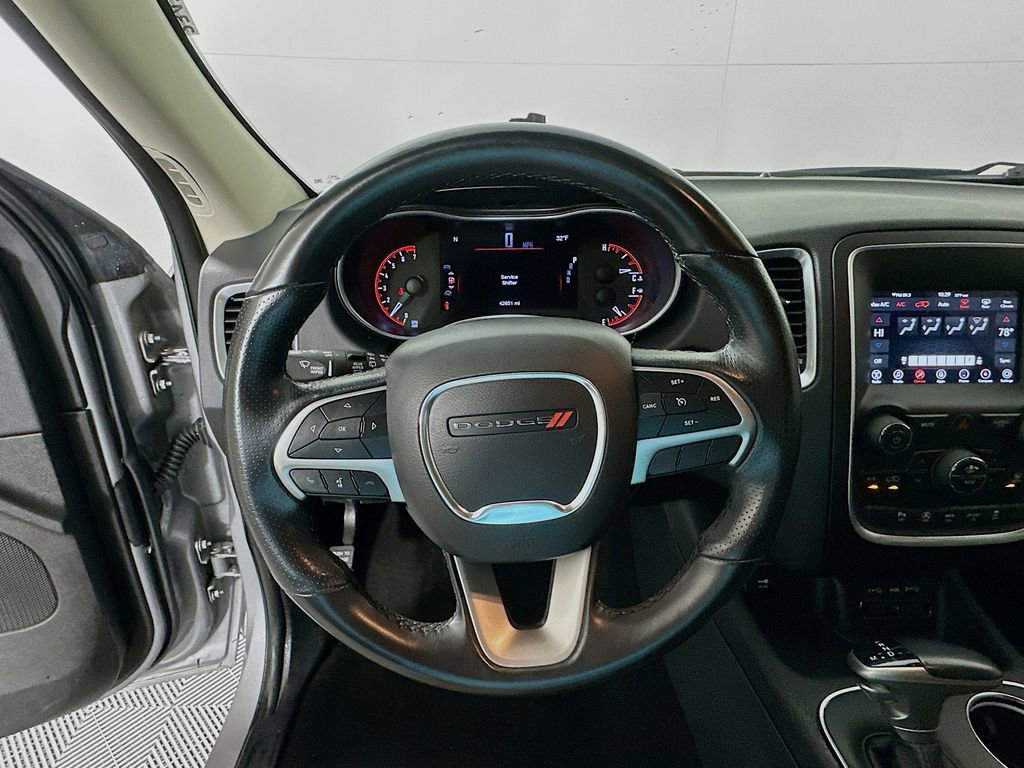 Used 2020 Dodge Durango SXT image 11