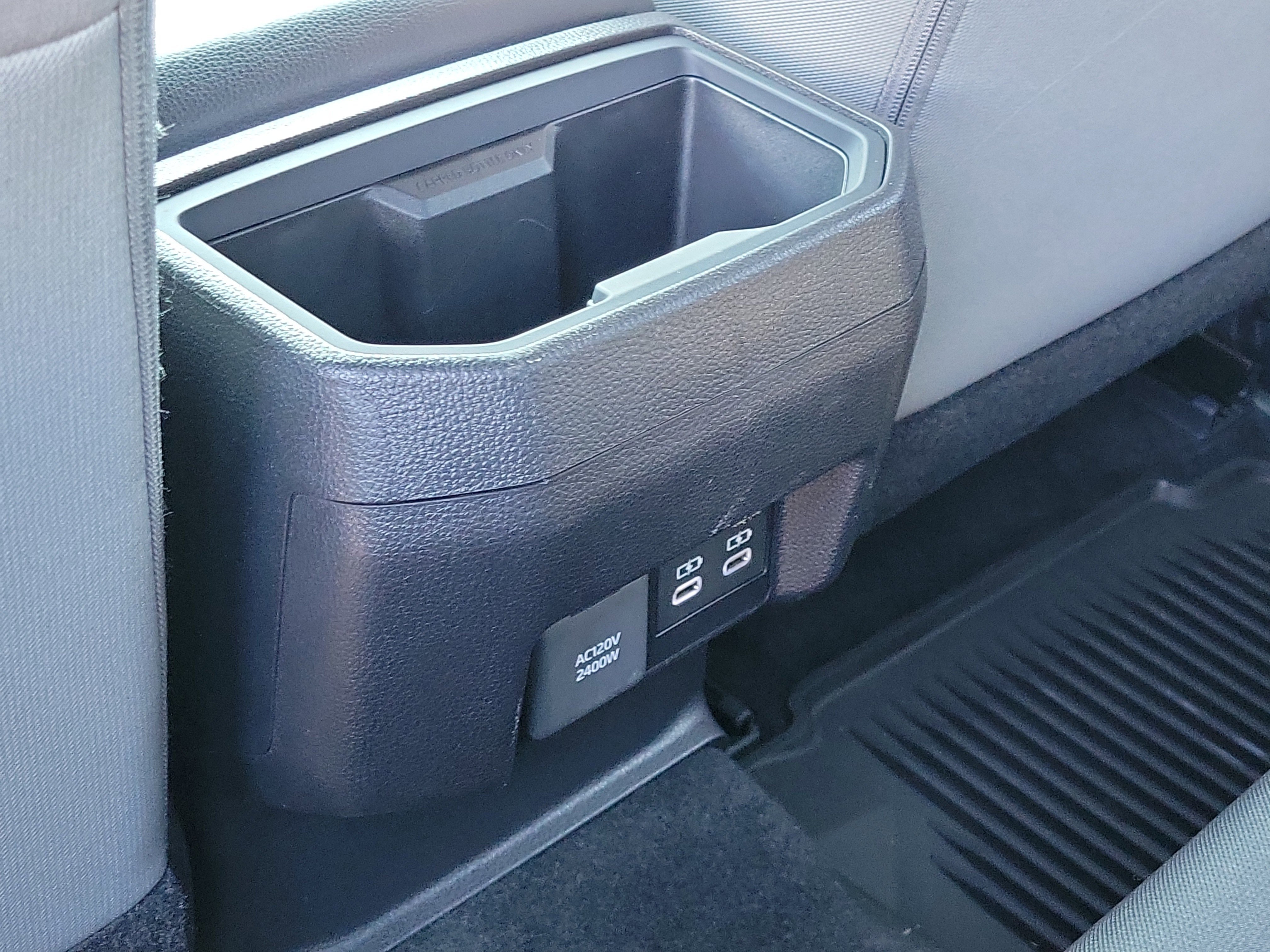 Used 2025 Toyota Tacoma TRD Sport image 15