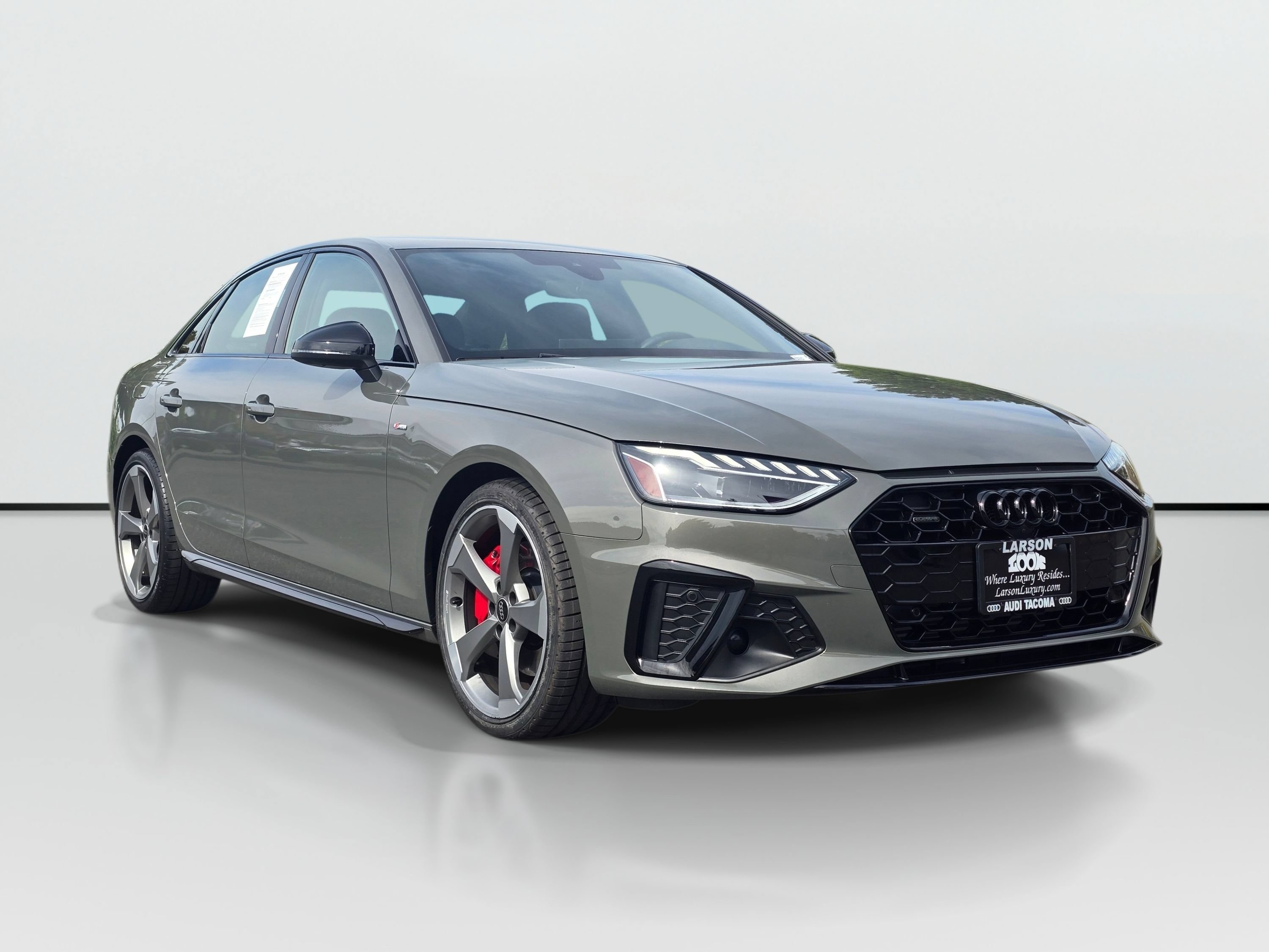 Used 2023 Audi A4 2.0T Premium Plus w/ Premium Plus Package AWD/4WD image 7