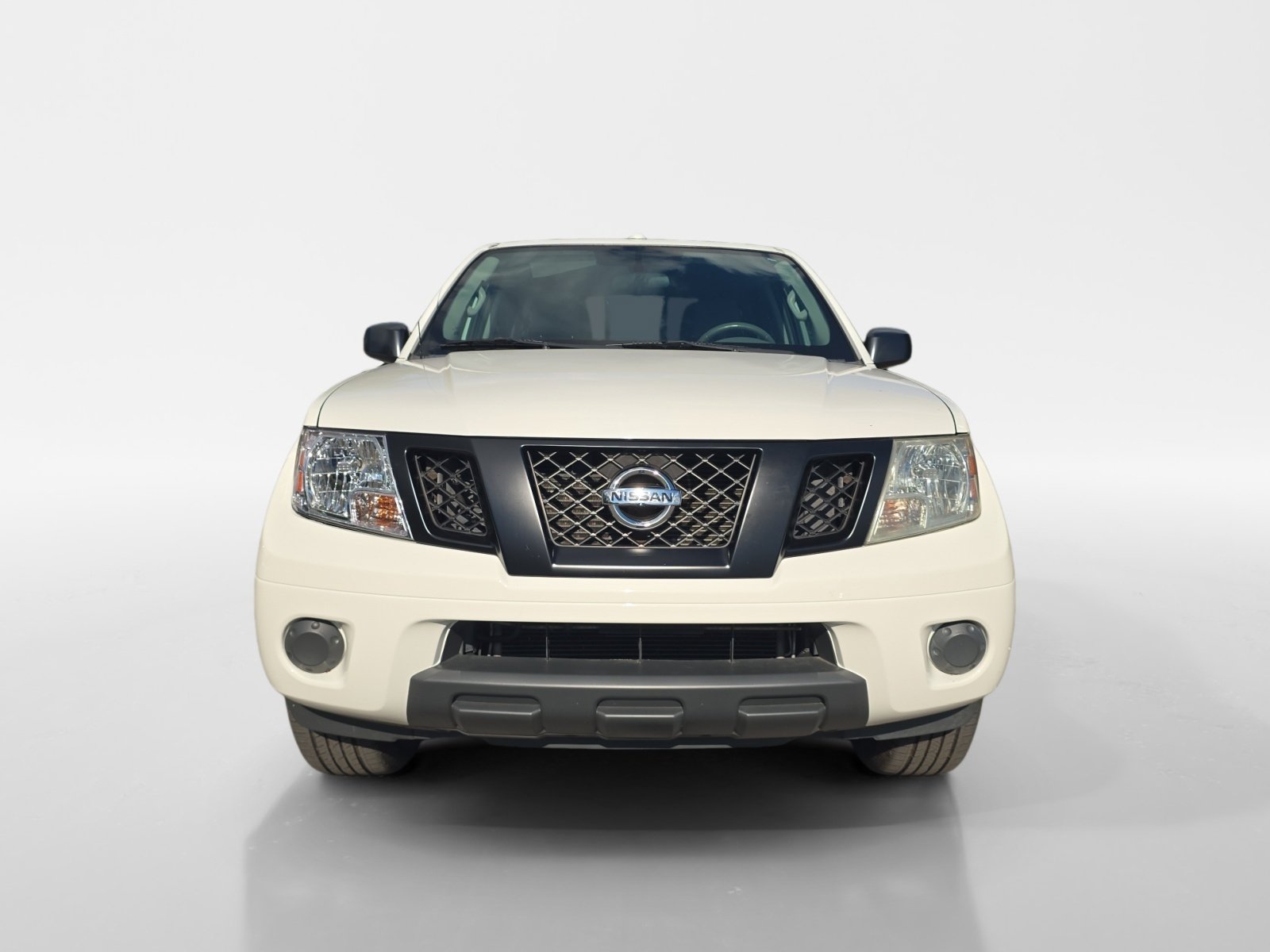 Used 2016 Nissan Frontier SV AWD/4WD image 9