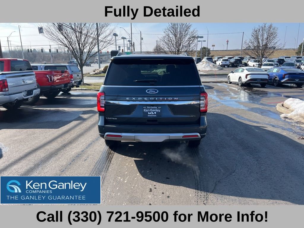 Used 2023 Ford Expedition Limited image 12