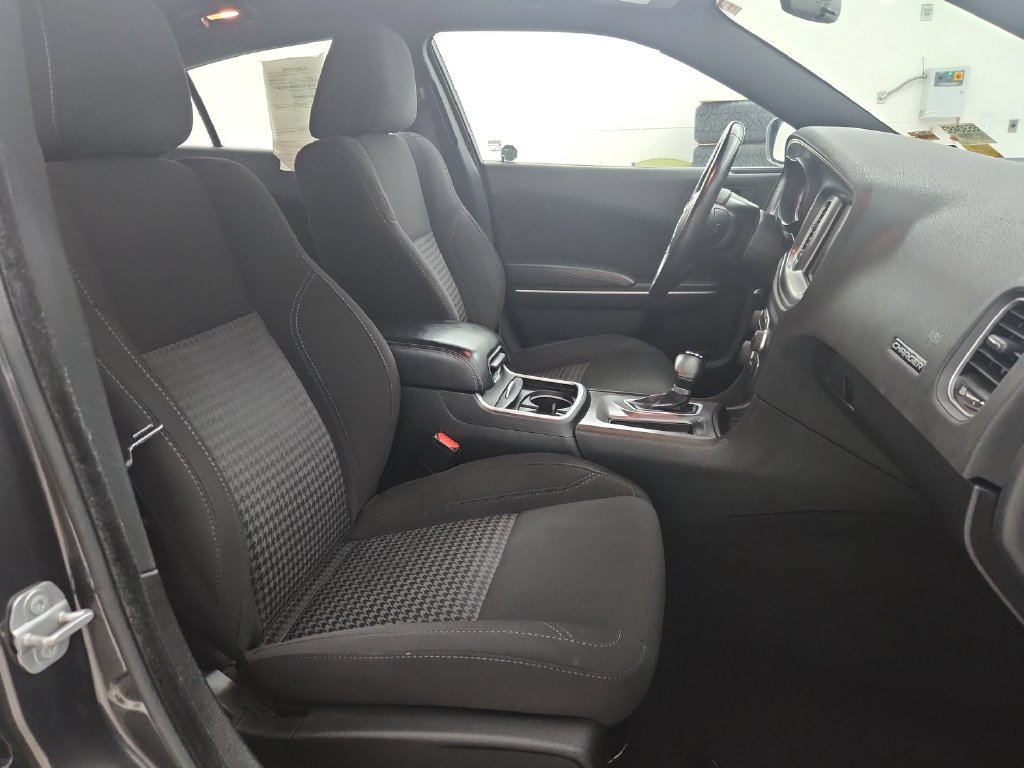 Certified 2023 Dodge Charger SXT RWD image 36