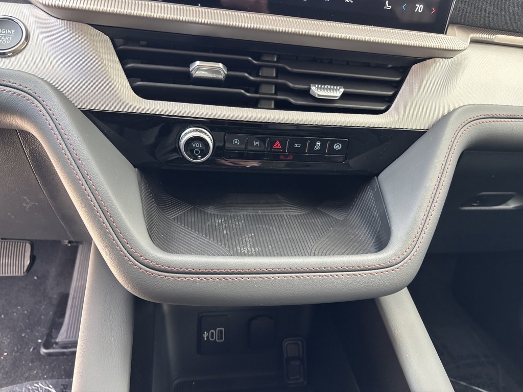 New 2026 Ford Explorer Active image 20