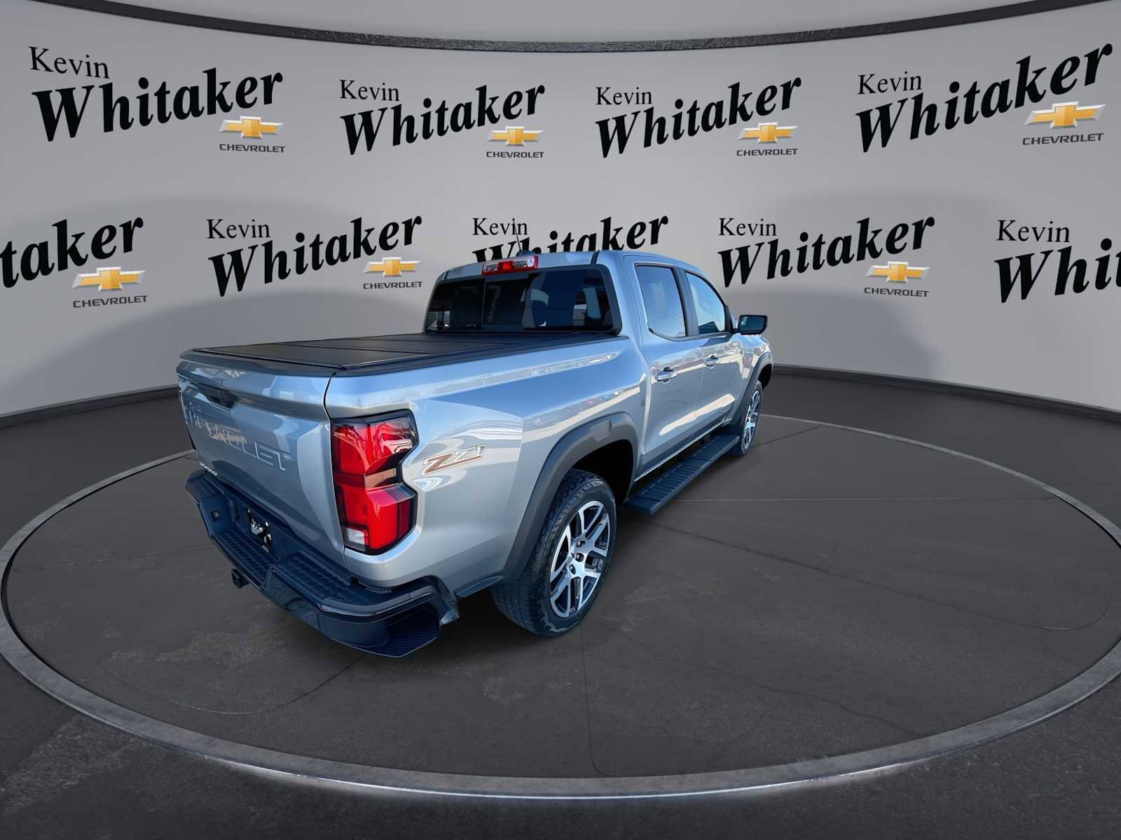 Certified 2024 Chevrolet Colorado Z71 w/ Advanced Trailering Package image 8