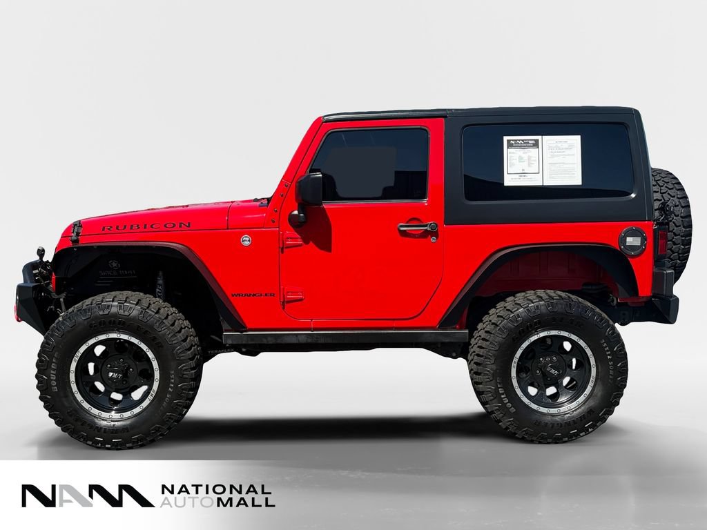 Used 2016 Jeep Wrangler Rubicon w/ Power Convenience Group AWD/4WD image 2
