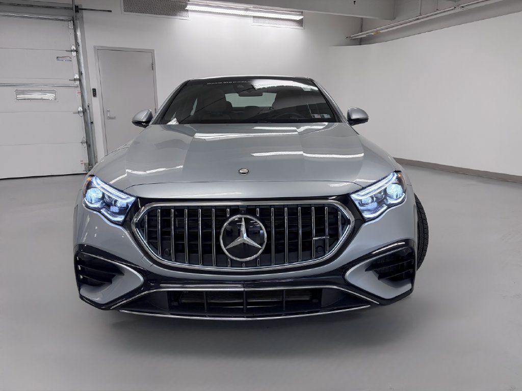 Certified 2025 Mercedes-Benz E 53 AMG e 4MATIC Sedan image 4