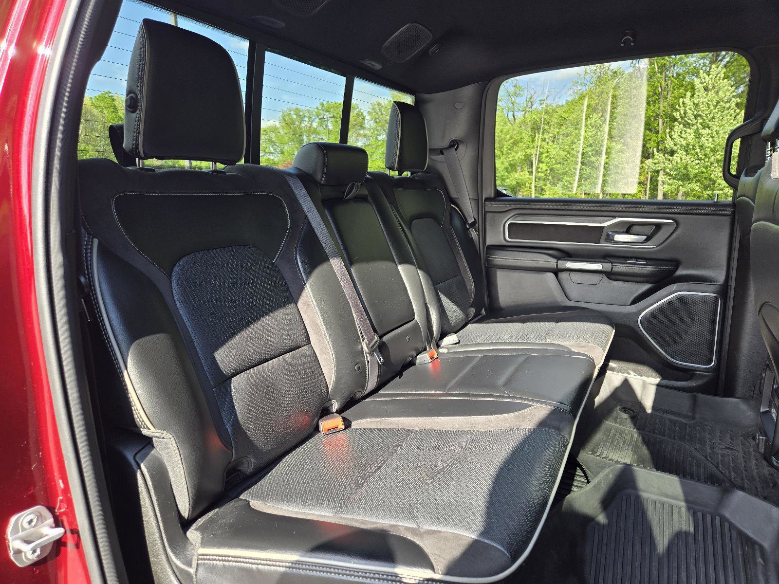 Used 2023 RAM 1500 Laramie AWD/4WD image 27