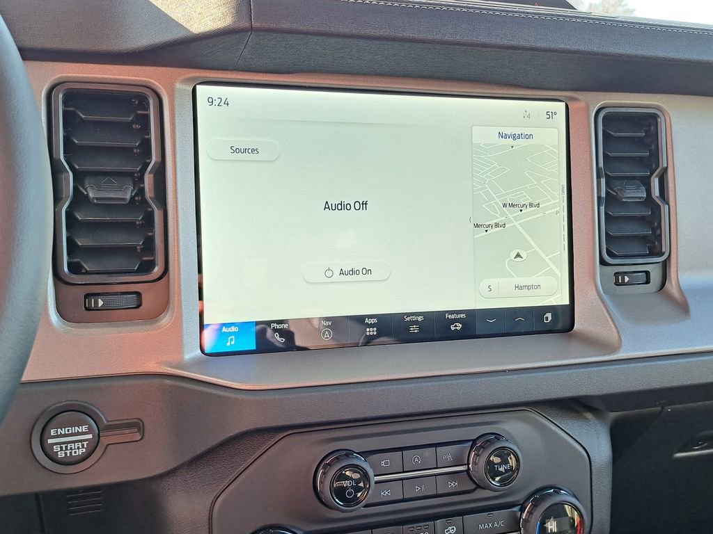 New 2025 Ford Bronco Outer Banks AWD/4WD image 10