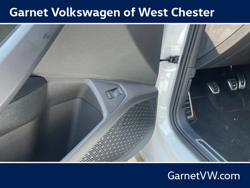New 2026 Volkswagen Jetta GLI Autobahn FWD image 13