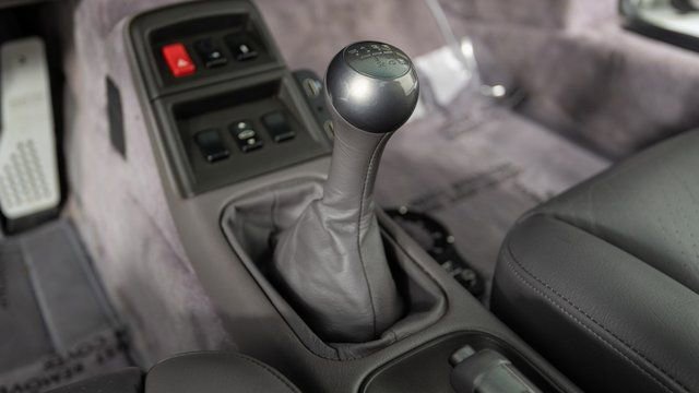 Used 1998 Porsche 911 Carrera S image 19