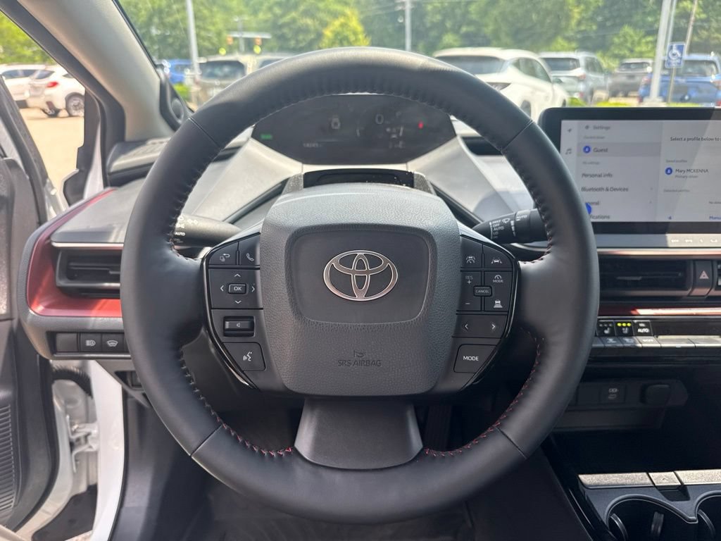 Used 2024 Toyota Prius Prime Premium w/ Advanced Technology Package FWD image 13