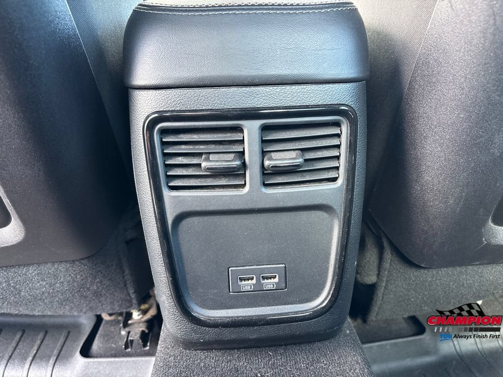 Used 2019 Dodge Charger SXT w/ Driver Confidence Group AWD/4WD image 21
