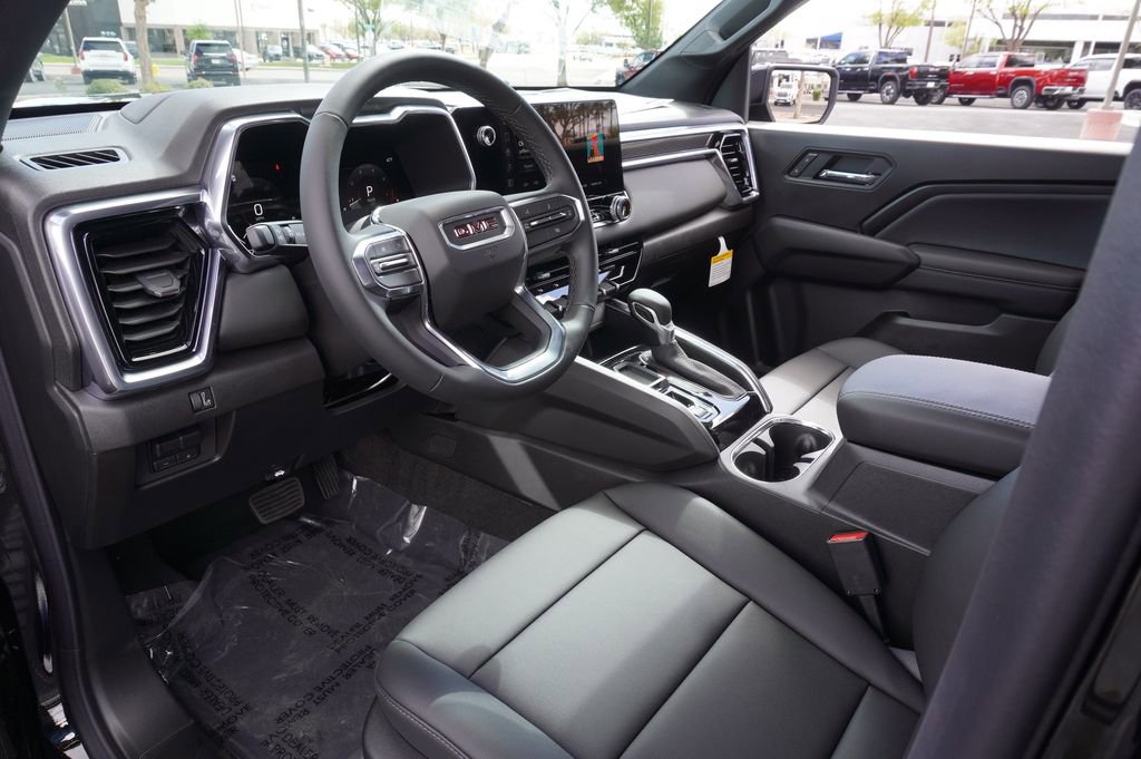 New 2026 GMC Canyon Elevation w/ Convenience Package image 17