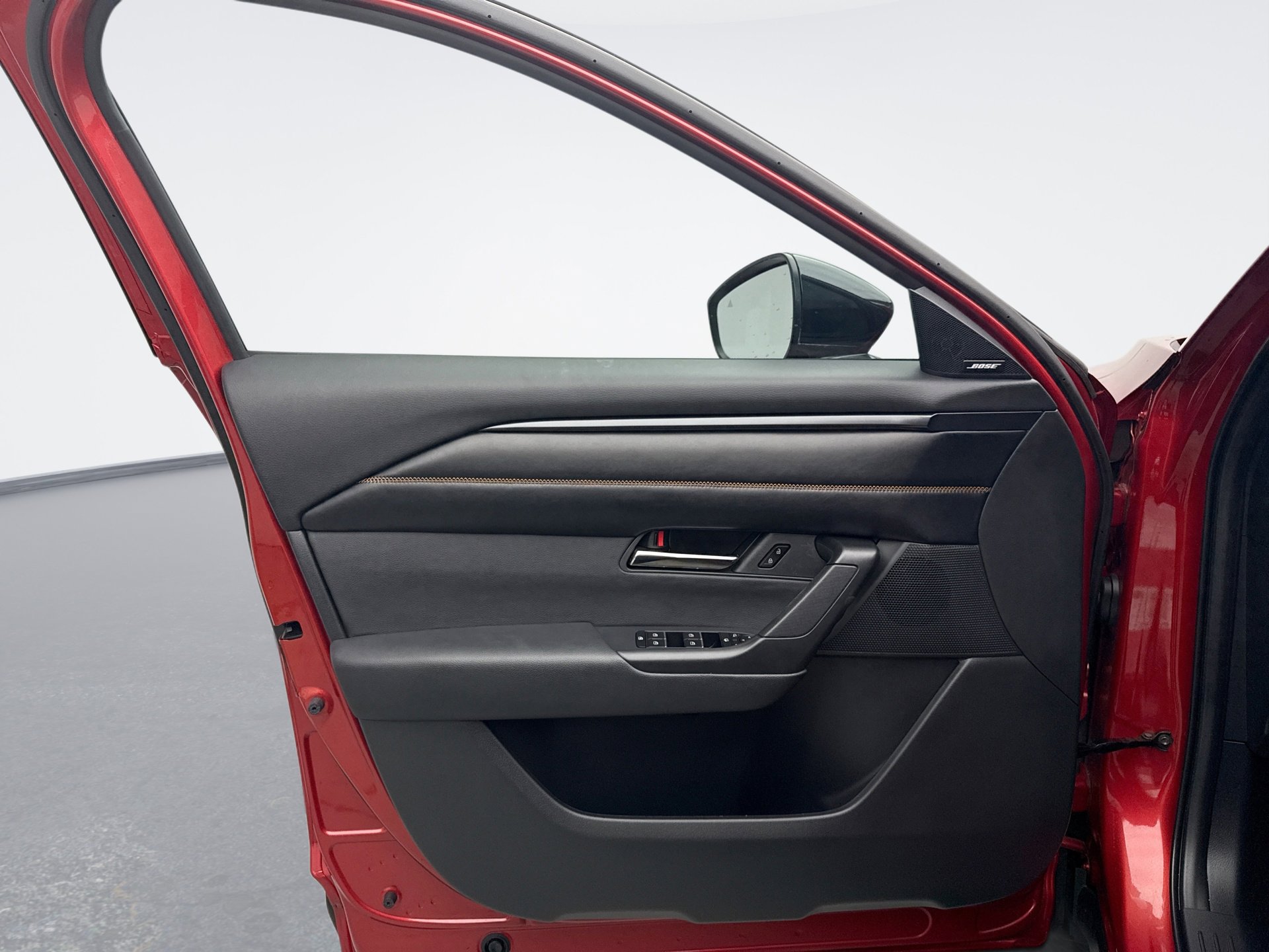 Used 2023 MAZDA CX-50 AWD 2.5 S w/ Cargo Package image 9