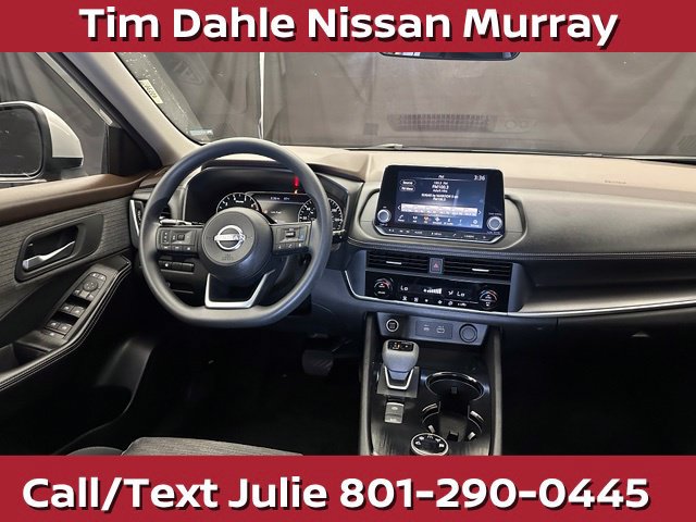 Used 2023 Nissan Rogue SV AWD/4WD image 20