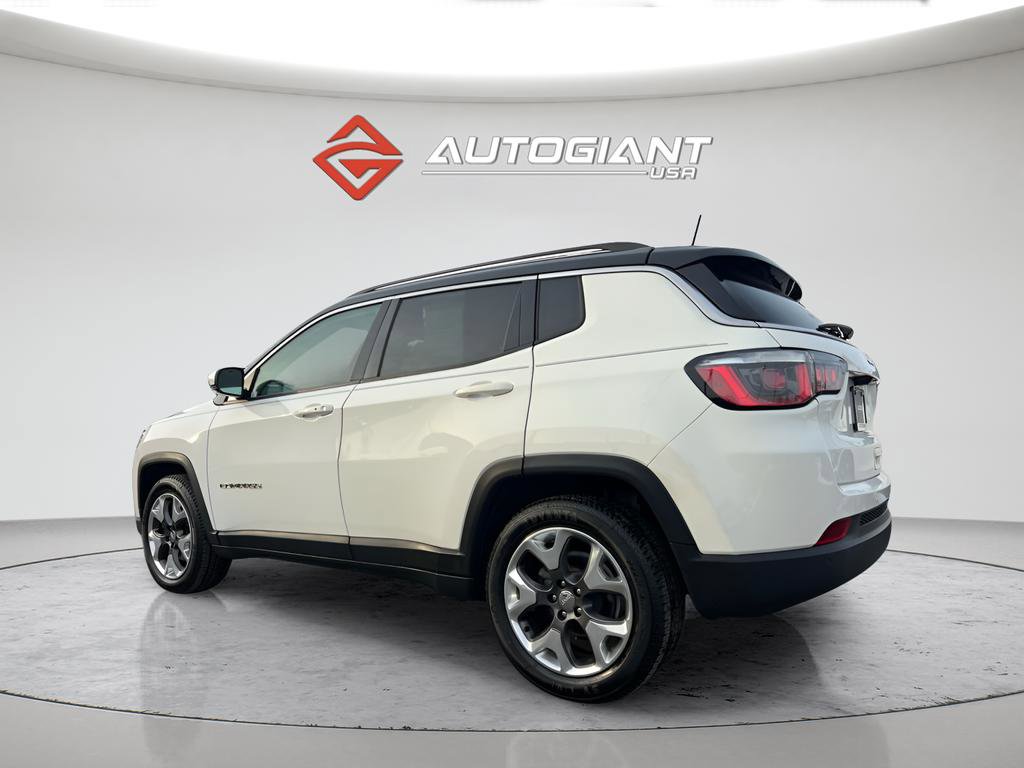 Used 2018 Jeep Compass Limited w/ Safe & Security Group FWD image 4