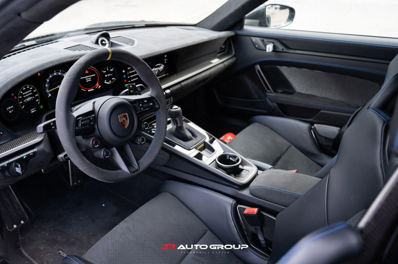 Used 2024 Porsche 911 GT3 RS RWD image 25