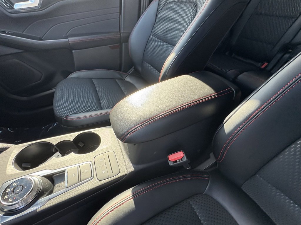 New 2026 Ford Escape ST-Line w/ Cold Weather Package image 42