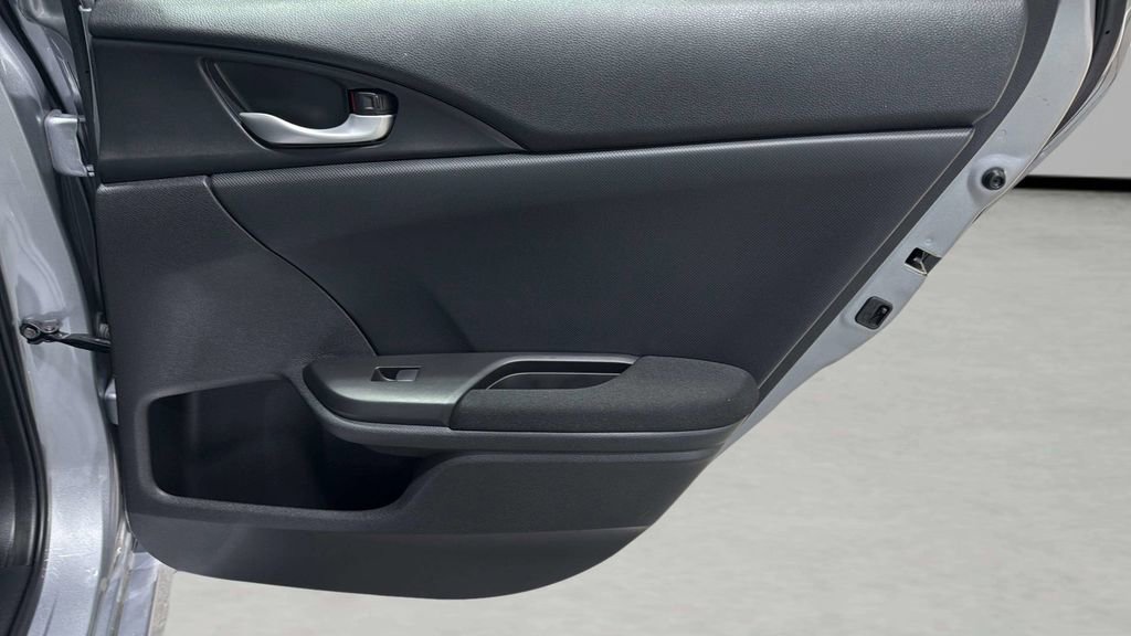 Used 2018 Honda Civic EX-T image 16