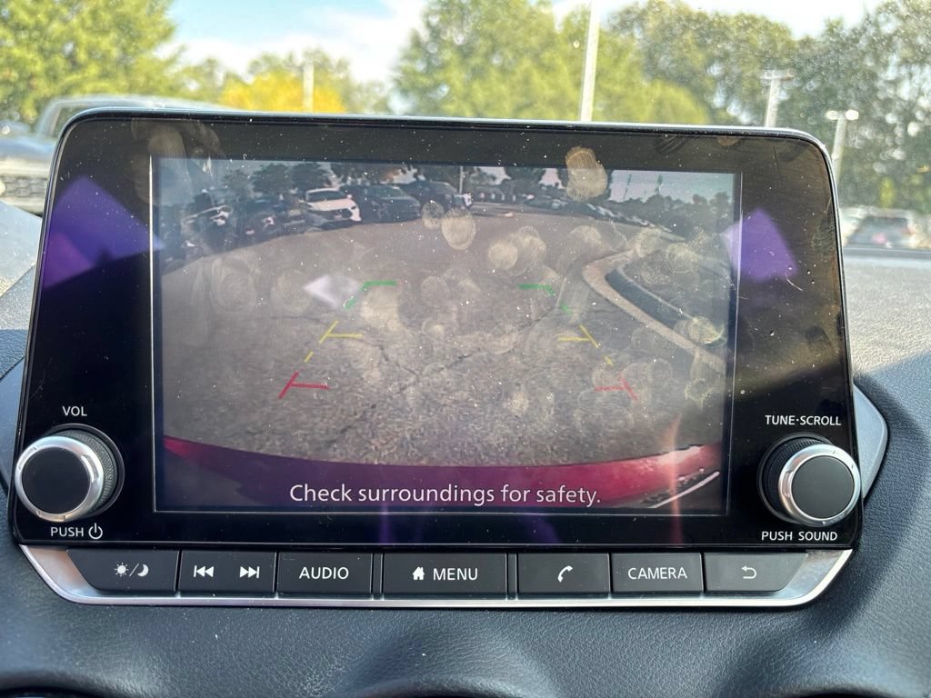 Used 2020 Nissan Sentra SV FWD image 12