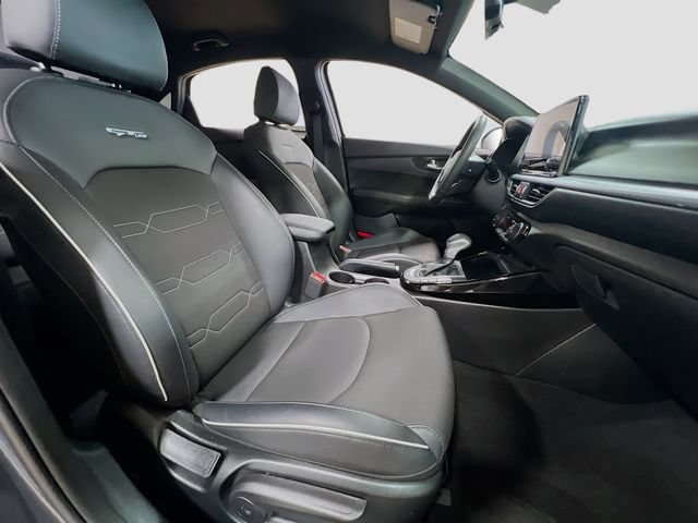 Certified 2023 Kia Forte GT-Line FWD image 28