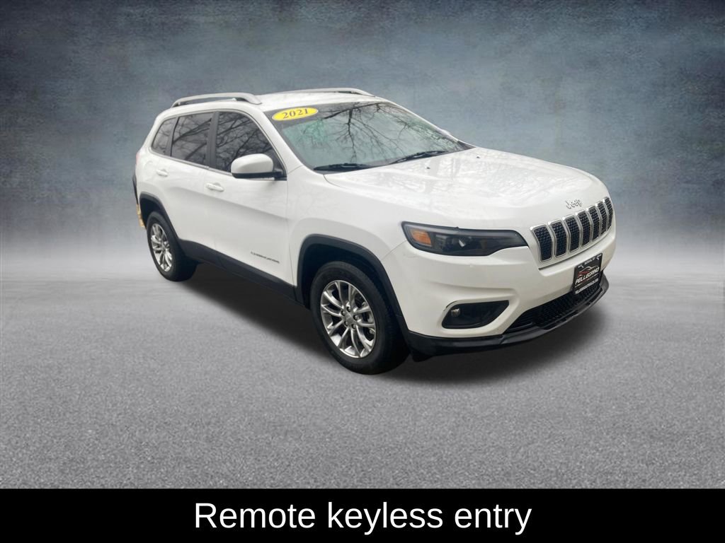 Used 2021 Jeep Cherokee Latitude Lux w/ Comfort/Convenience Group image 9