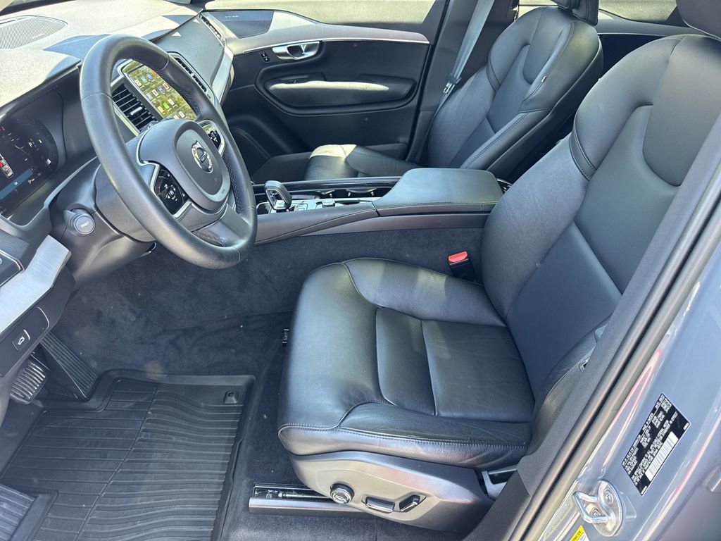 Used 2023 Volvo XC90 B5 Core w/ Climate Package AWD/4WD image 9