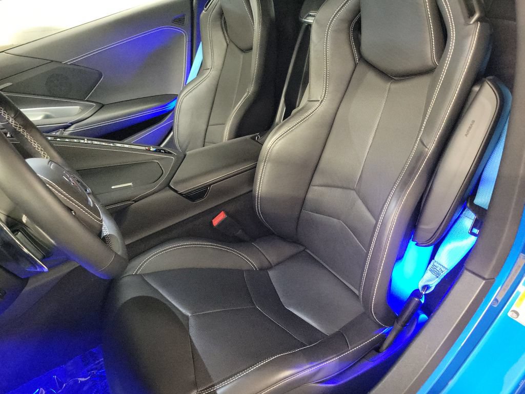 Used 2025 Chevrolet Corvette Stingray Coupe w/ 1LT RWD image 11