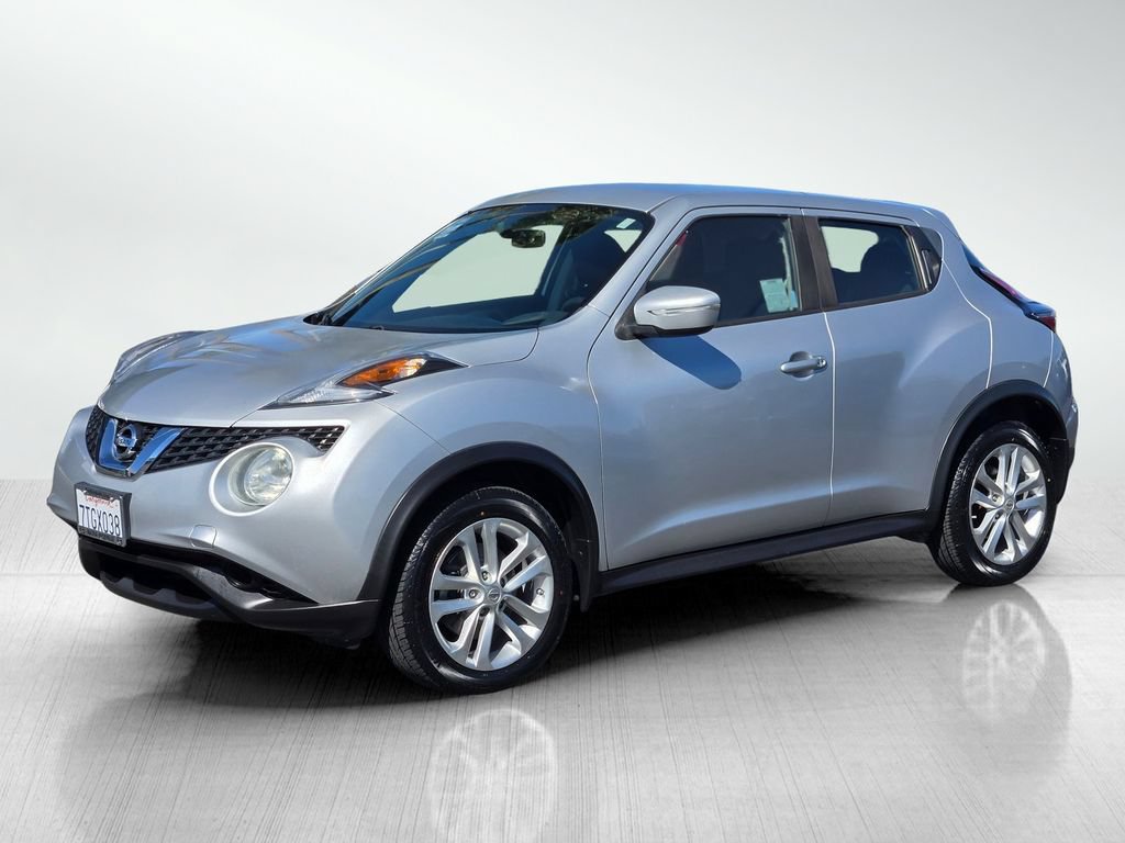 Used 2016 Nissan Juke S FWD image 6