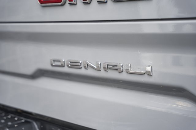 Used 2025 GMC Sierra 1500 Denali image 10