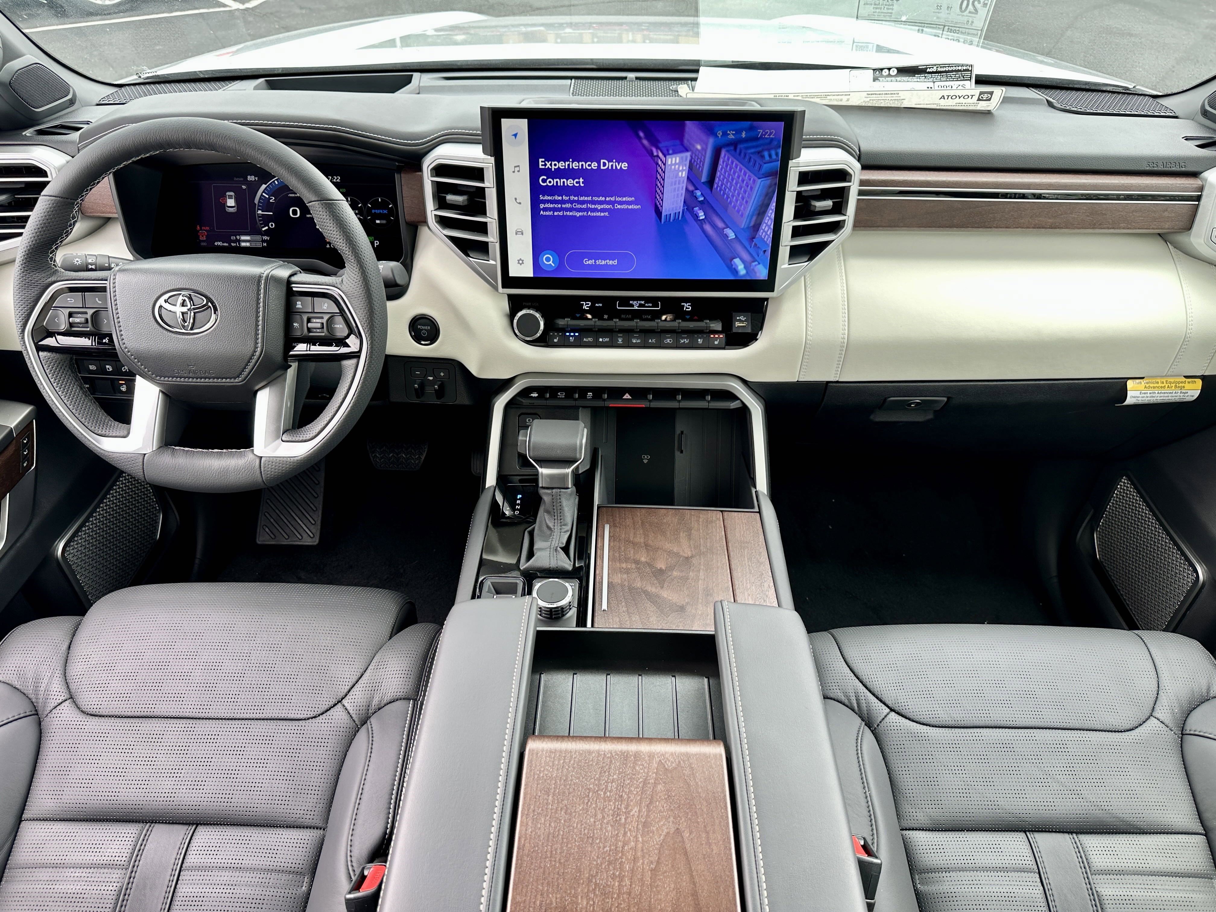 Used 2025 Toyota Sequoia Capstone image 22