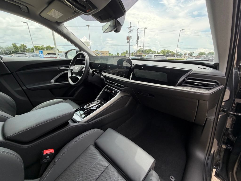 Certified 2025 Audi Q5 Premium Plus w/ Premium Plus AWD/4WD image 31