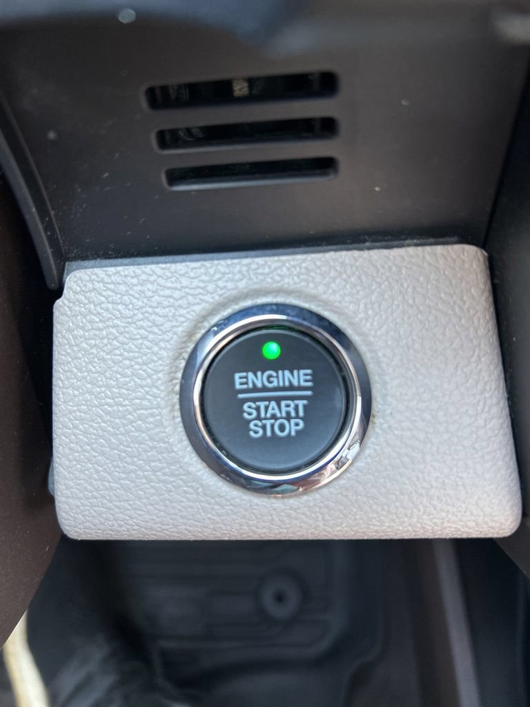 Used 2019 Ford F150 Limited AWD/4WD image 21