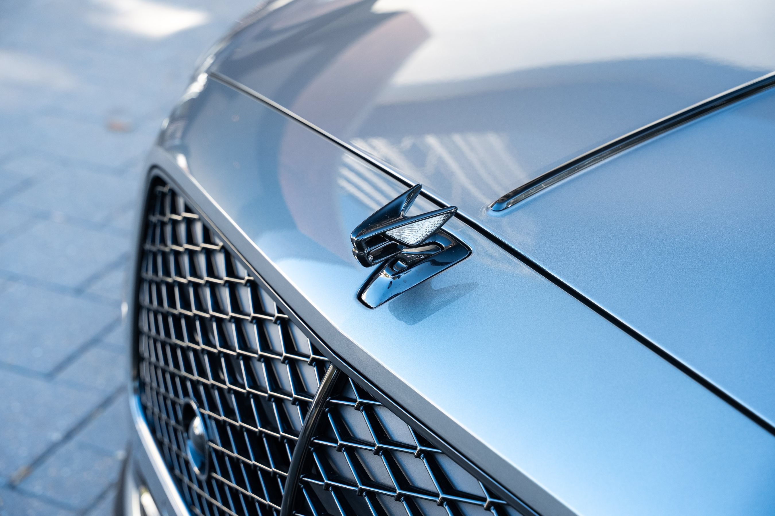 Certified 2025 Bentley Flying Spur Plug-In Hybrid AWD/4WD image 10